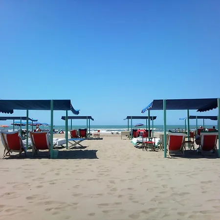 Simonetta By Interhome * فورتي دي مارمي