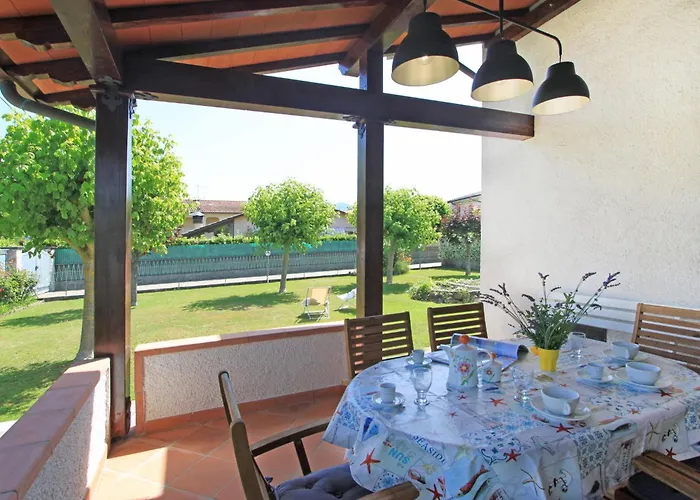 别墅 Simonetta By Interhome 马尔米堡